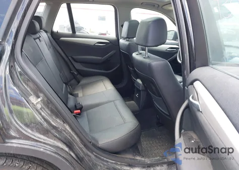 2014 BMW X1 xDrive28I z USA, uszkodzony, nr VIN WBAVL1C5XEVR93931